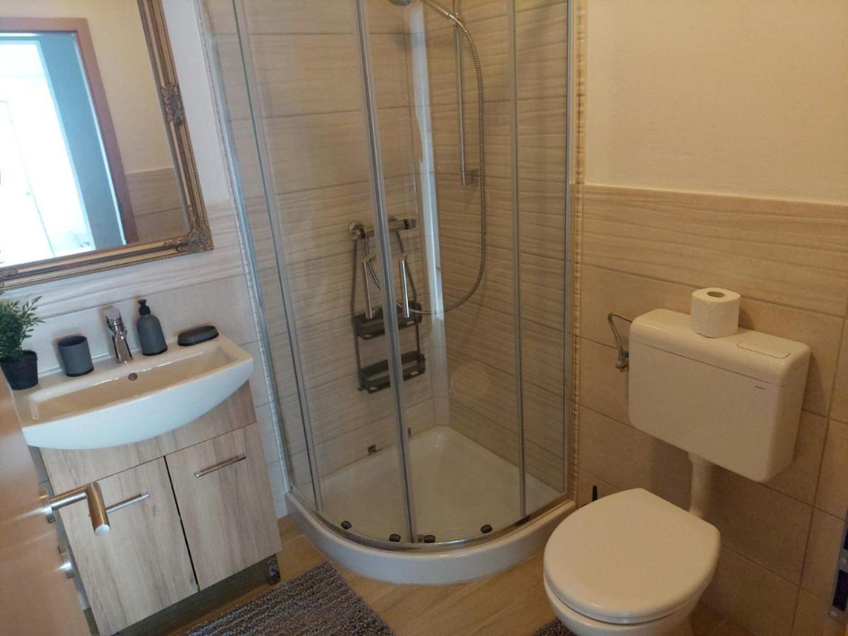 Apartment Rafaello Portorož Buitenkant foto